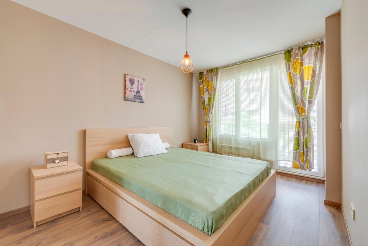 Bright And Newly Refurbished Near Center Apartament